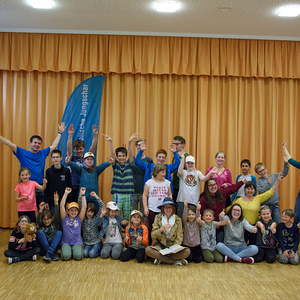 Dekanatsjungschar-Spiele-Nachmittag„Simsalabibel“ war das heurige Thema des Spielenachmittags im Pfarrheim Micheldorf. Gemeinsam mit der Simsalabibel haben die Kinder biblische Figuren wie Noah, Jakob, Josef, Samuel oder Daniel besucht und haben ein